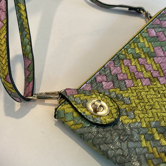 Woven Textured Handbag Shoulder Bag Yellow
Multi color. - Picture 4 of 12